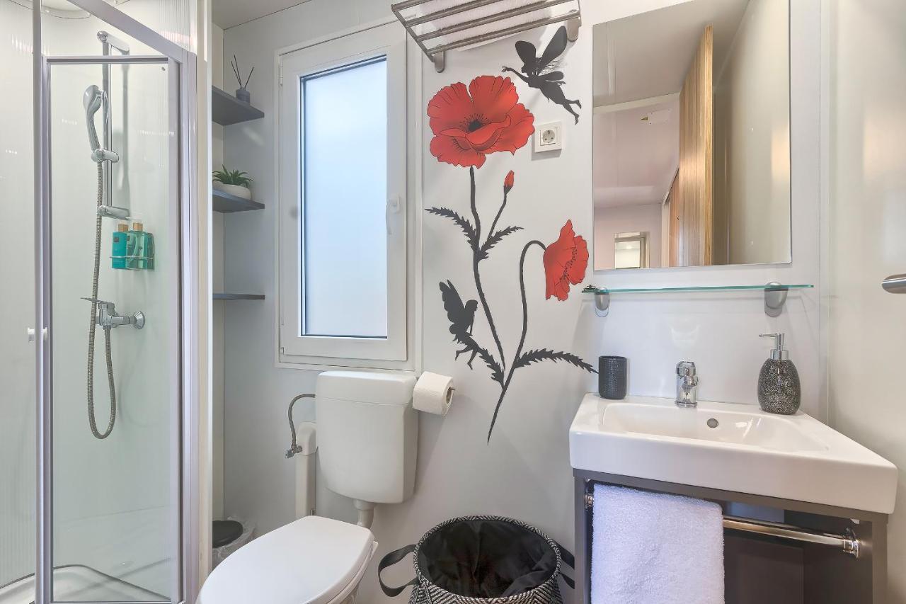 Total Escape Mobile Home Nera Camp Porton Biondi Rovinj Exterior foto